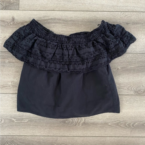 Sofia Jeans Black Cha Cha Over the Shoulder Top in XL - Picture 3 of 6